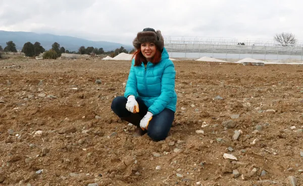 abdde-akademisyenligi-birakti-dr-aynur-ece-onur-burdurda-susuz-tarim-yapmaya-basladi-1616220437954.jpg ABD'de akademisyenliği bıraktı! Dr. Aynur Ece Onur Burdur'da susuz tarım yapmaya başladı-3