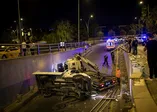Ankara'da feci kaza! Kamyonet köprüden düştü