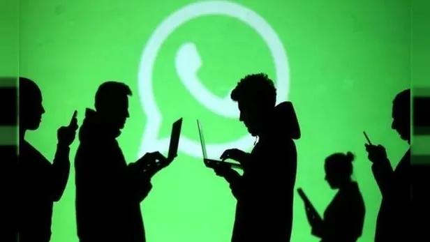 whatsappta-milyonlari-sasirtacak-degisim-yeni-guncellemeyle-cok-kullanilan-ozellik-tarih-mi-oluyor-1572541014019.jpg WhatsApp'ta kullanıcıları şaşırtacak değişim! Yeni güncellemeyle çok kullanılan özellik tarih mi oluyor?-4
