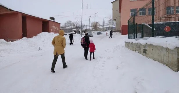 22 Mart Cuma Ankara’da okullar tatil mi 2024? Bugün kar tatili olan iller hangileri? MEB Valilik açıklamaları son dakika...