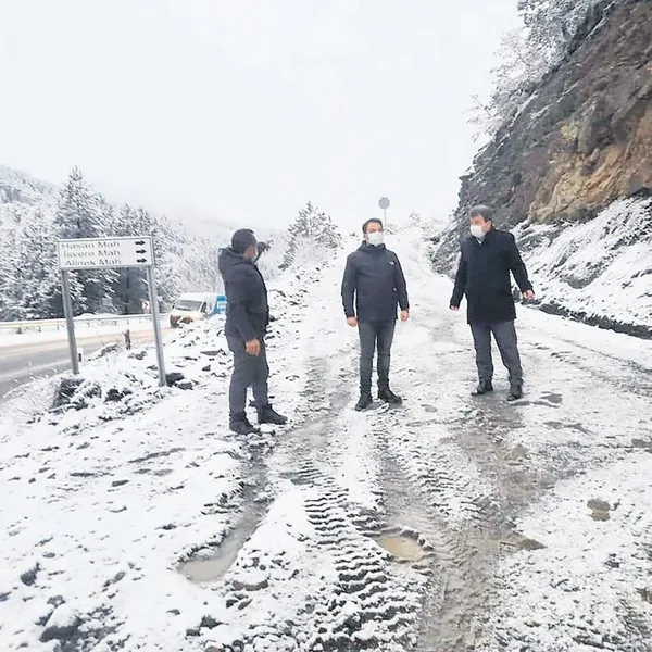 dozu-dumana-kattik-turkiye-4-gunde-1-milyon-koronavirus-asisi-yapti-dunyayi-solladi-1610920397012.jpeg 'Dozu' dumana kattık! Türkiye 4 günde 1 milyon koronavirüs aşısı yaptı, dünyayı solladı-5