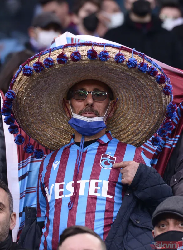 Trabzon artık şampiyonluğu bekliyor! Boş uçak kalmadı oteller yüzde 100 dolu - 25