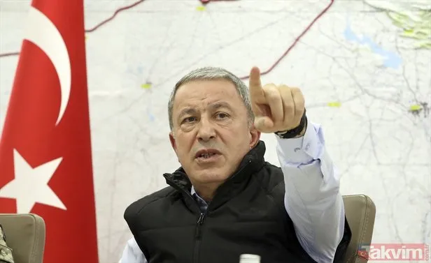 Milli Savunma Bakanı Akar harekat merkezinde