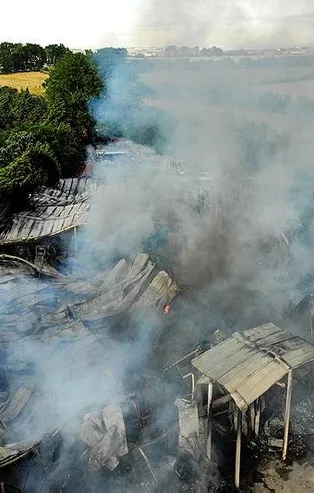 İstanbul Çatalca'da imalathanede yangın: Dumanlar kilometrelerce uzaktan görüldü