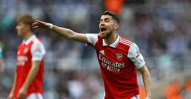 Fener dört koldan: Orta sahaya yapılacak transfer için geri sayıma geçildi