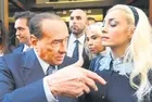 İtalya'nın eski Başbakanı Silvio Berlusconi’nin sevgilisi, 100 milyon euroluk mirasla kayıplara karıştı