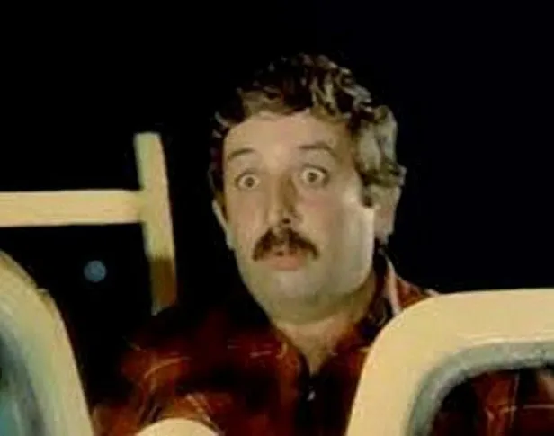 yesilcamin-aci-kaybi-oyuncu-ertug-koruyan-hayatini-kaybetti-1619369237284.jpeg Yeşilçam'ın acı kaybı! Oyuncu Ertuğ Koruyan hayatını kaybetti-2