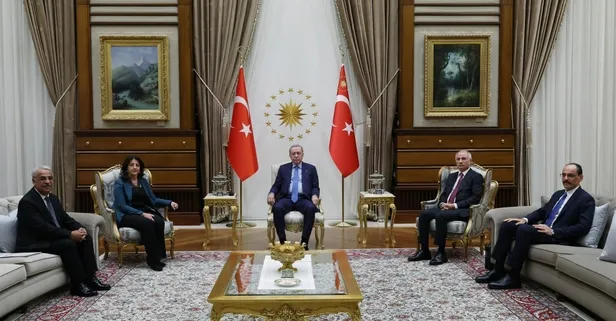 Başkan Erdoğan DEM Heyeti'ni Külliye'de kabul etti! PKK'nın çekilme kararı ve atılacak adımlar masada: Komisyon İmralı'ya gidecek mi?