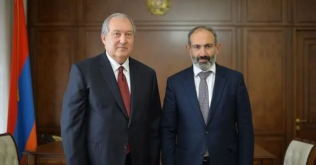 karabag-hezimeti-sonrasi-ermenistan-cumhurbaskani-sarkisyandan-hukumete-istifa-cagrisi-1606679235138.jpeg