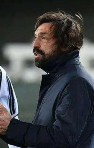 İtalyan devi Juventus Pirlo ile yollarını resmen ayırdı