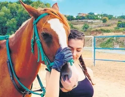 Çocuklar gibi eğlendi