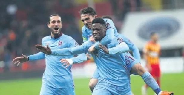 Trabzon ilk peşinde