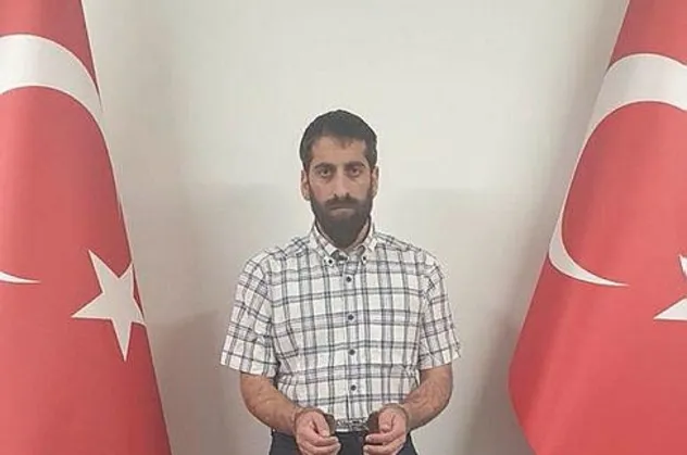 Son dakika: MİT'in operasyonuyla Türkiye'ye getirilen "Piro Karker" kod adlı Cimşit Demir Ağrı'da tutuklandı