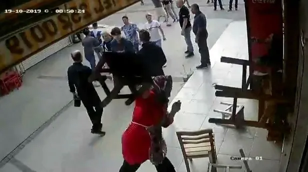 İzmir'de dehşet anları: Karı-kocanın iş yerine böyle saldırdılar-3