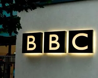 Kraliçe’nin kanalı ana muhalefet gibi