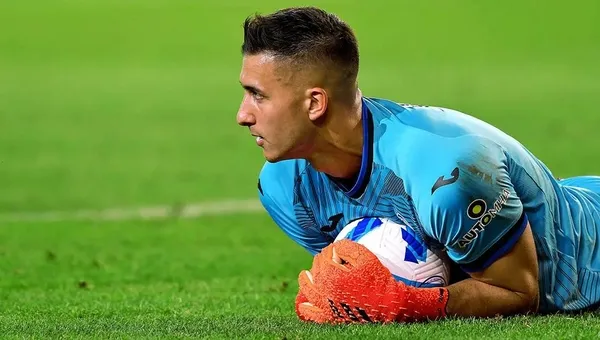 italyanlardan-bomba-iddia-fenere-musso-surprizi-1687898410270.jpeg İtalyanlar'dan bomba iddia! Fener’e Musso sürprizi...-4