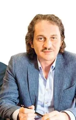 FETÖ'cü ünlü isimlerin listesi!