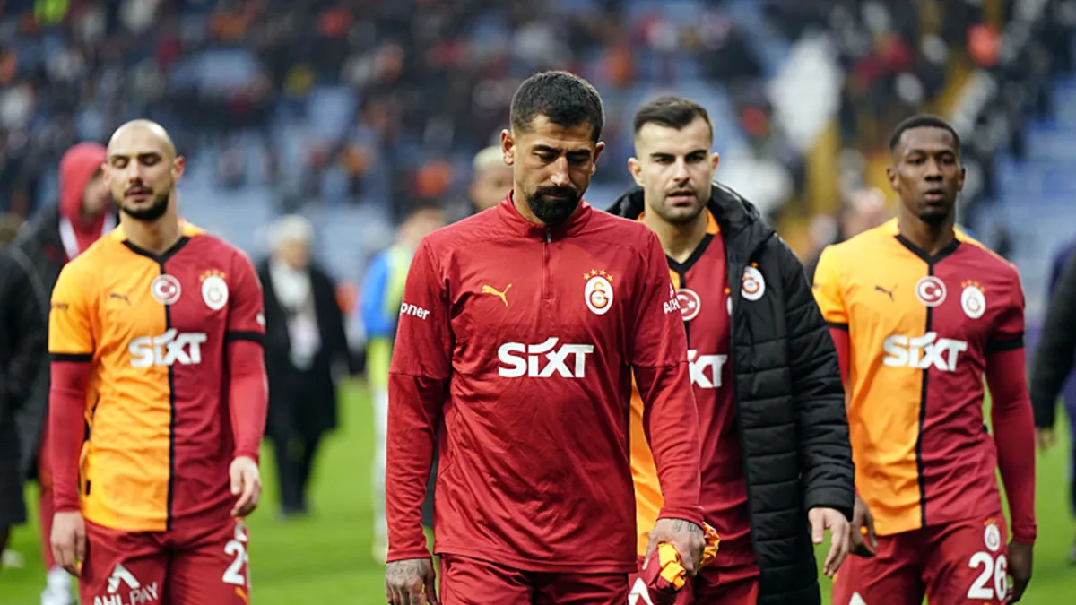Galatasaray'da Okan Buruk ve futbolcular eleştirilerin odağında