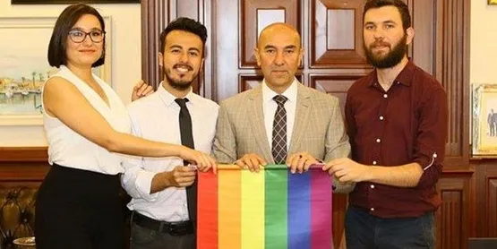 chpnin-destek-verdigi-lgbtiler-23-nisanda-cocuklari-hedef-aldi-1587677185393.jpeg