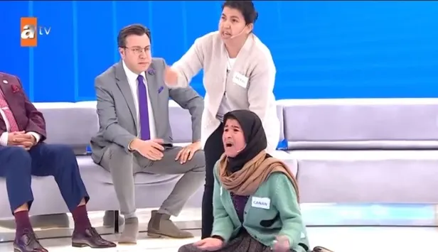 MÜGE ANLI SON BÖLÜM TEKRAR İZLE ATV LİNKİ YOUTUBE 15 Nisan 2022 | SON DAKİKA: 16 yaşındaki genç kız bulundu mu?-3