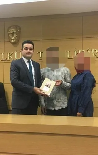 Cumhuriyet gazetesinin sürgün yalanı deşifre oldu! Ekrem İmamoğlu'nun davasına bakan o hakim FETÖ evinde kalmış!