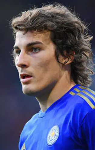 Barcelona, Leicester City forması giyen Milli yıldızımız Çağlar Söyüncü talip oldu