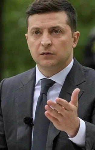 Ukrayna lideri Zelenski'den şaşırtan koronavirüs açıklaması: "Virüse yakalanmak istedim"