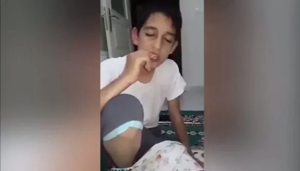 Uykulu çocuğun sahurla imtihanı