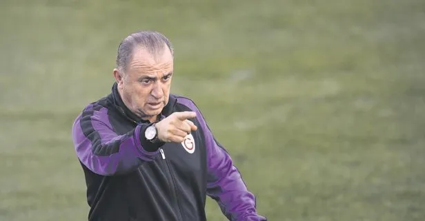 Terim sisteminden vazgeçmiyor 4-1-4-1 ile vuracak