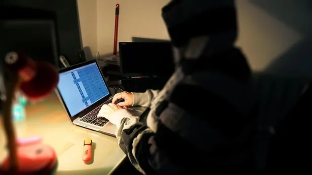 teror-orgutu-pkknin-sivil-savunma-birlikleri-yapilanmasina-operasyon-sosyal-medya-sorumlusu-ifsa-oldu-1652348195519.jpeg Terör örgütü PKK'nın 'Sivil Savunma Birlikleri' yapılanmasına operasyon! Sosyal medya sorumlusu ifşa oldu...-2