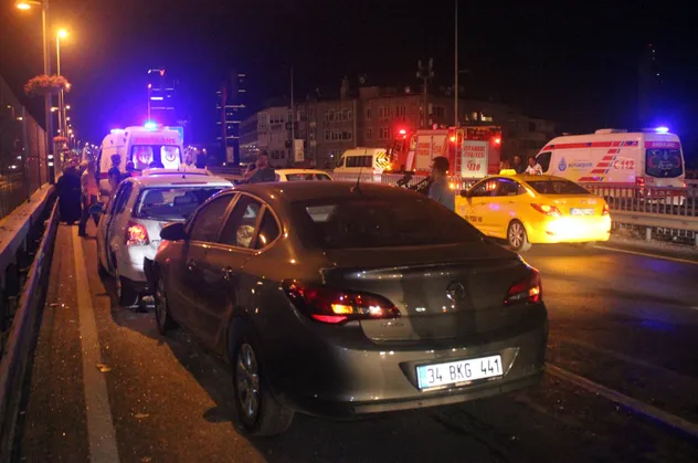 Şişli'de trafik kazası: 3 yaralı