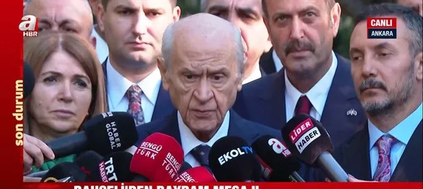 MHP Genel Başkanı Devlet Bahçeli Alparslan Türkeş’in kabrinde! Flaş Cumhur İttifakı mesajı: Bizde çatlama olmaz
