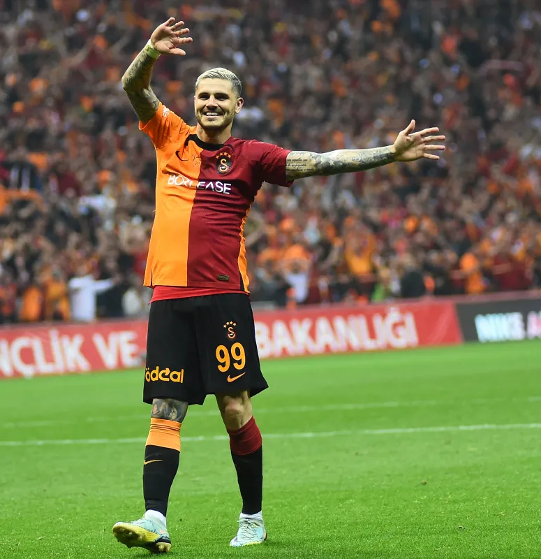 Wanda Nara Galatasaray'a haber yolladı! Icardi... - 6