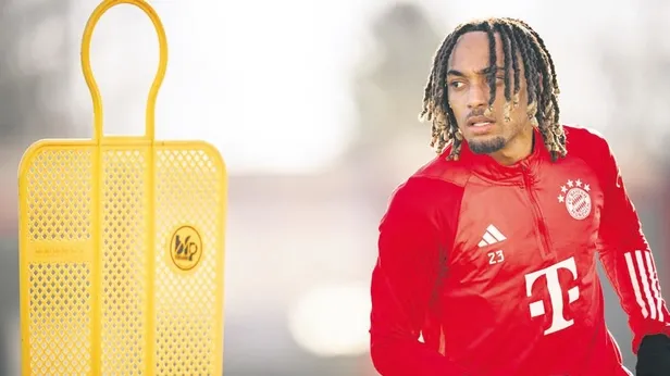 Sacha Boey: Bayern Münih bir onurdur