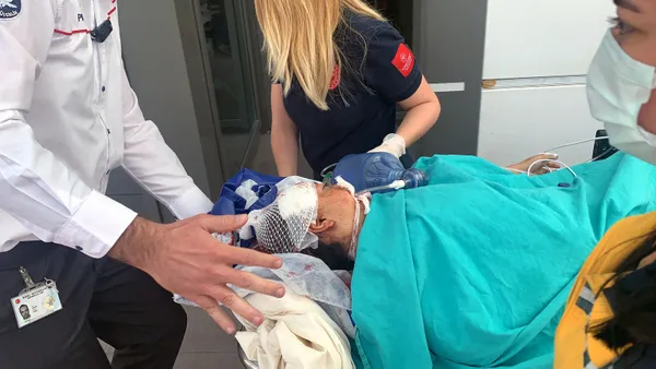 basindan-vurulan-8-yasindaki-medine-hayatini-kaybetti-kazara-kendisini-vurdugu-ortaya-cikti-1619004566287.jpg Başından vurulan 8 yaşındaki Medine hayatını kaybetti! Kazara kendisini vurduğu ortaya çıktı-5