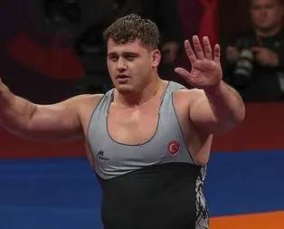 Son dakika haberi: Milli güreşçimiz Rıza Kayaalp dünya şampiyonu oldu