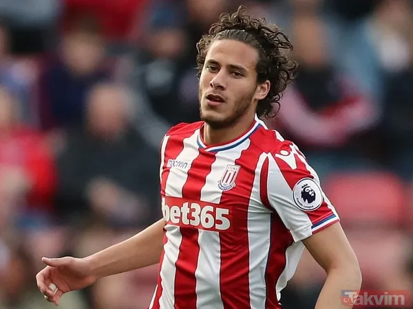 Geçen Yıl Huddersfield'de Oynayan Sobhi, 5 Milyon Euro Bedelle Ülkesinin Takımlarından Pyramids'e İmza Attı.