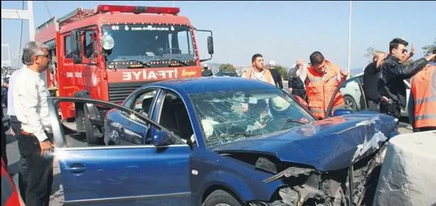 Albay gişeye çarptı