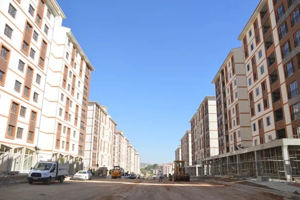 temmuz-ayi-kira-zammi-kac-tl-2023-tefe-tufe-temmuz-ayi-kira-artis-orani-ne-kadar-oldu-is-yeri-dukkan-ev-kirasi-1688290475699.jpg TEFE TÜFE Temmuz ayı kira artış oranı ne kadar oldu? Temmuz ayı kira zammı kaç TL 2023? İş yeri, dükkan, ev kirası hesaplama!-3