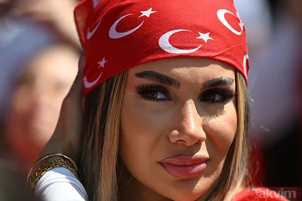 Türkiye-Portekiz maçı öncesi Türk taraftarlar Dortmund'u adeta kırmızı beyaza boyadı | Filistin yine unutulmadı - 5