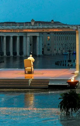 Son dakika: Papa Francis boş alanda koronavirüse karşı dua etti