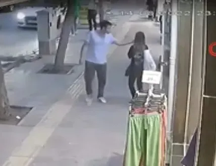 Sokak ortasında taciz! Sonrasında yaptığı şoke etti