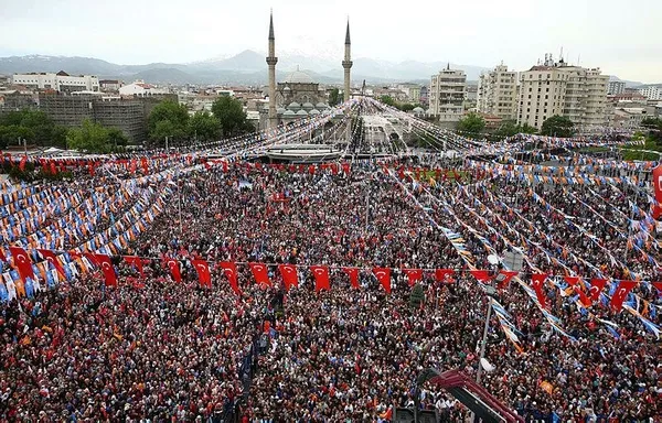 Cumhurbaşkanı Erdoğan: Birileri fitne kaynatıyor-1