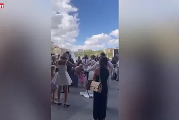 Davullu zurnalı gelin alma! Eda Erol’un düğününde renkli anlar