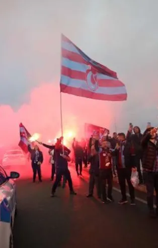 Trabzonspor şampiyon oldu Trabzon kazandı