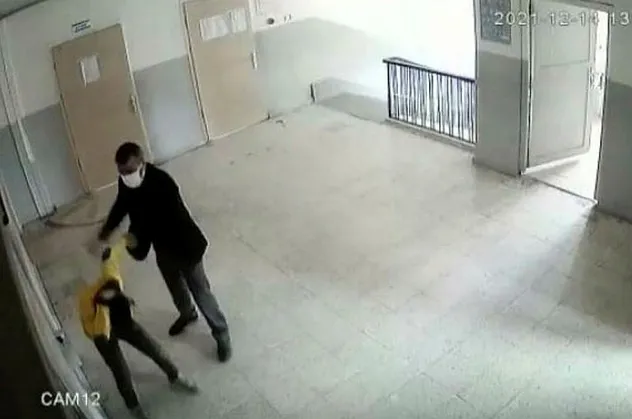 Aksaray'da öğrenciye şiddet uygulayan maganda "öğretmen" görevinden alındı