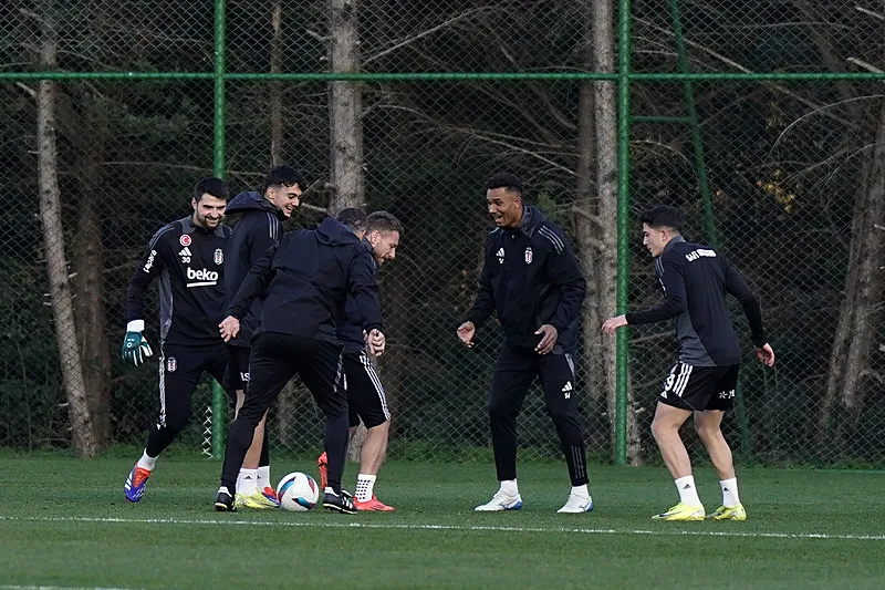 Beşiktaş çıkış peşinde! Bodrum maçında farklı 11 - 6