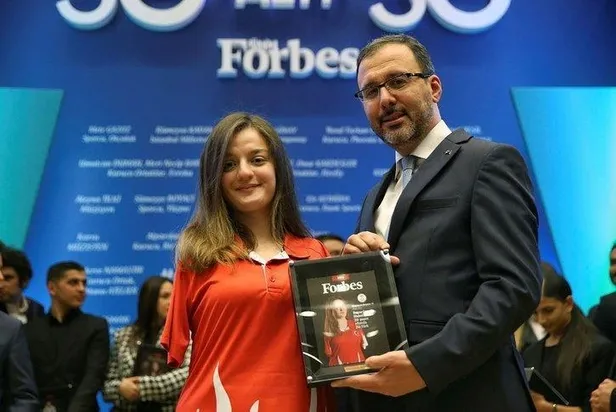 FORBES Türkiye'den genç yeteneklere ödül - 1