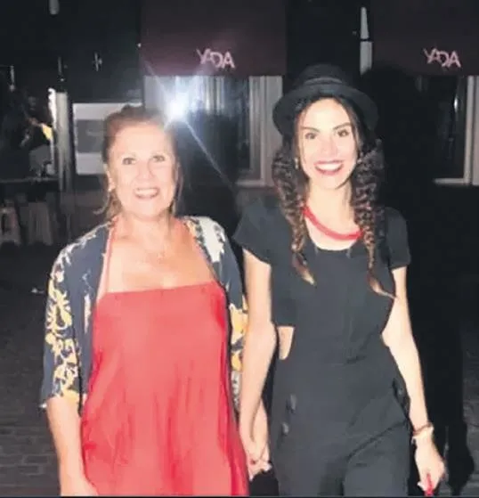 sukran-ovalinin-uvey-kardesi-deniz-sagdicdan-bomba-iddialar-annemin-gozu-acik-gidecek-1645814740298.jpeg Şükran Ovalı'nın üvey kardeşi Deniz Sağdıç'dan bomba iddialar "Annemin gözü açık gidecek"-3