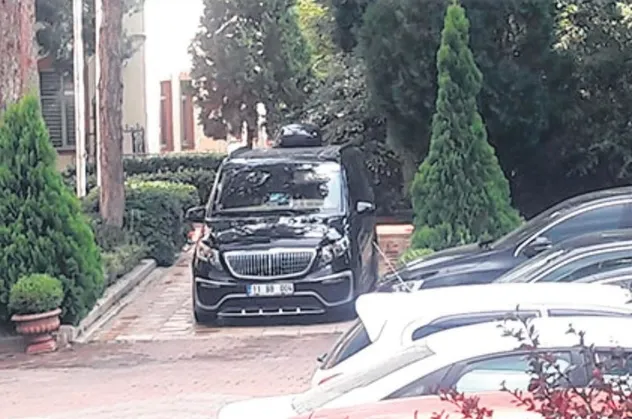 CHP'li Bilecik Belediye Başkanı Semih Şahin’e ihale kıyağı: VIP aracı kaptı